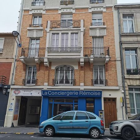 랭스 Chez Fifi - Hyper Centre A 200 M De La Cathedrale 아파트 외부 사진